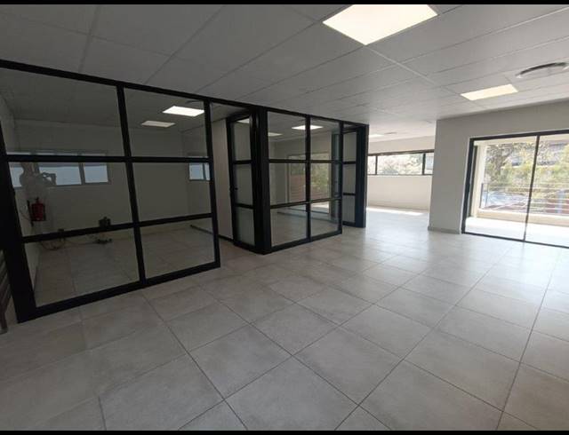 BUSINESS PROPERTY TO RENT IN HALFWAY HOUSE